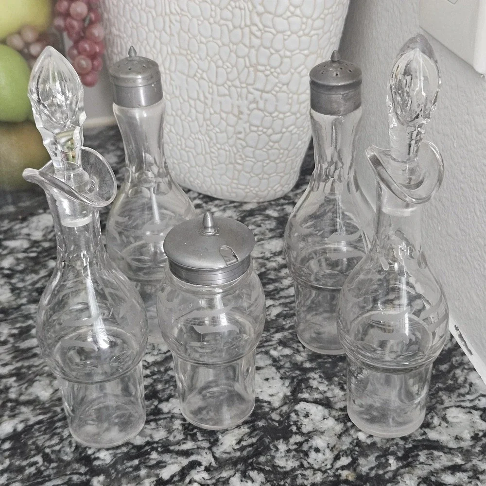 Antique‎ Triple Silver Plated co. 5 Piece Cruet Set